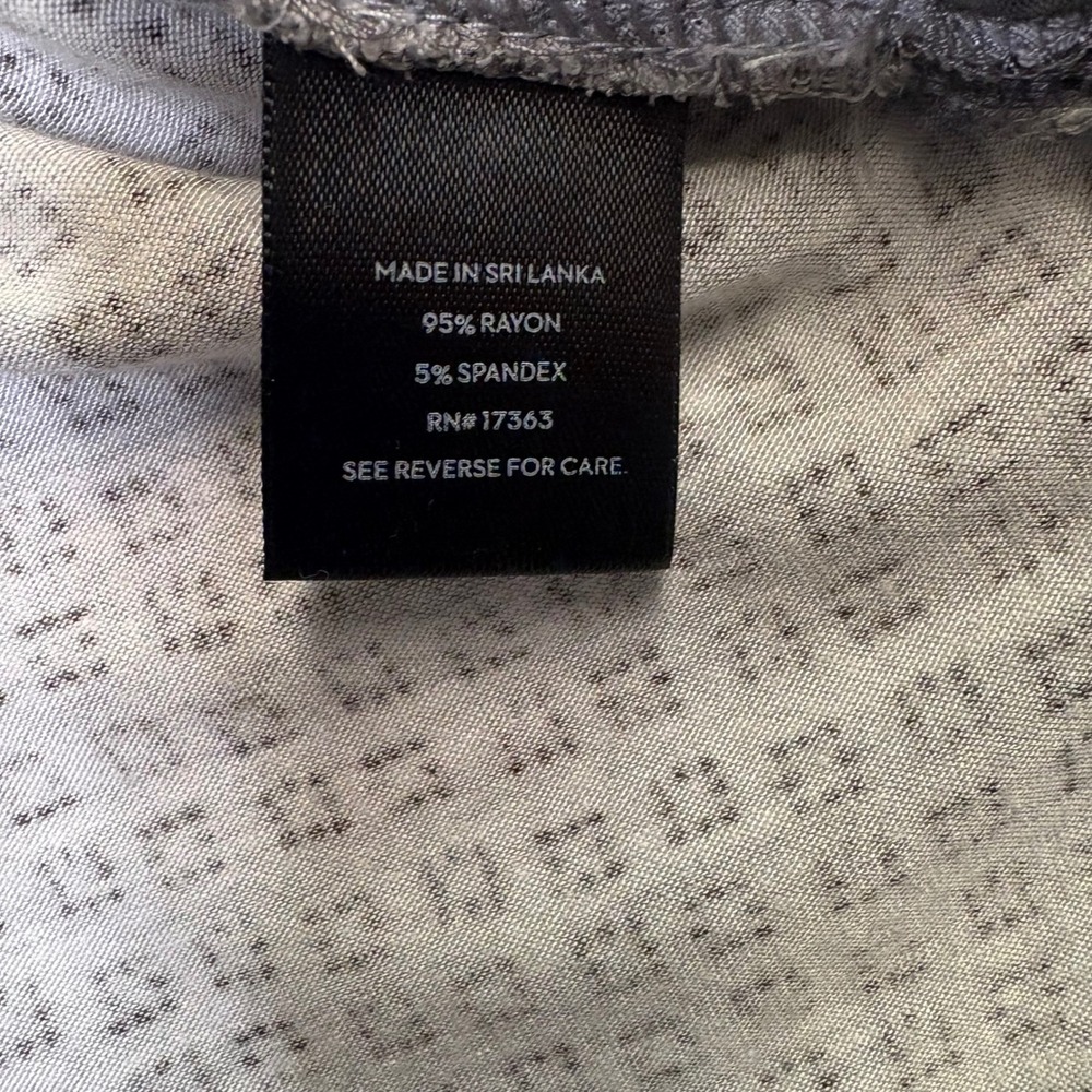 Simply Vera Vera Wang Pajama Set Women's S Gray Black Button Top Pants Rayon - Picture 7 of 8